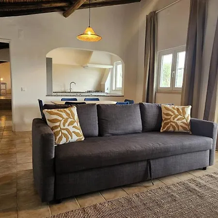 Detached Countryside With Private Balcony - Casa 5 *